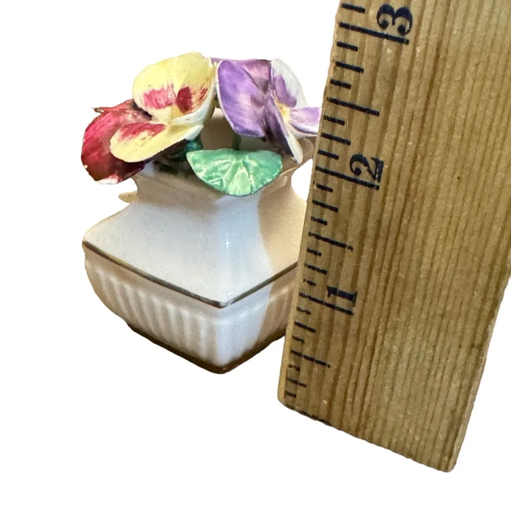 Vintage Radnor Bone China England Flower Basket Bouquet